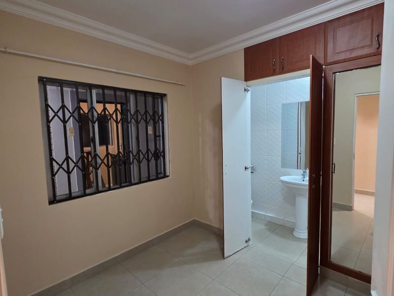 Charming Sea-View Apartment in Prime– Warner Beach - Photo 8