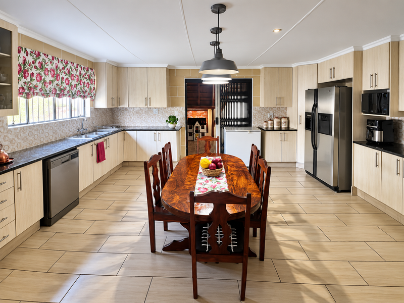 Spacious Home with Breathtaking Dam Views - Photo 3