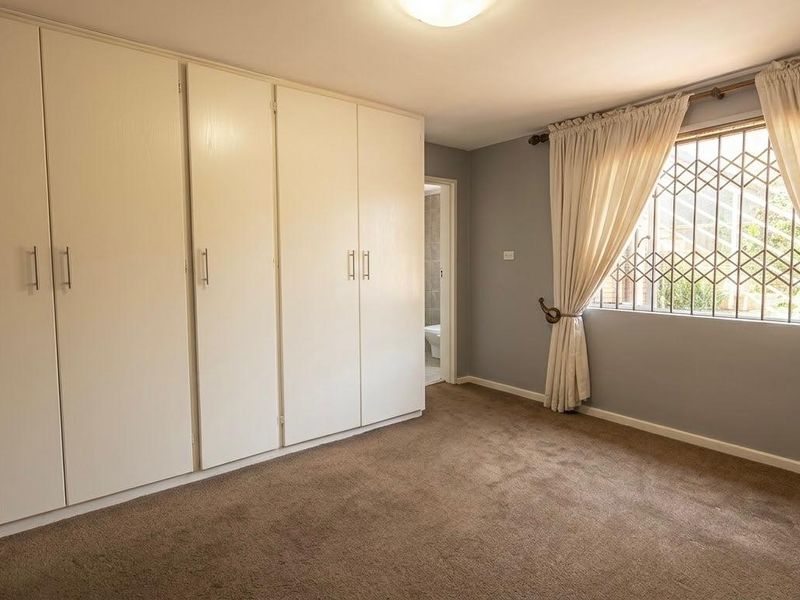 3 Bed 2 Bath Townhouse In Essenwood - Photo 8