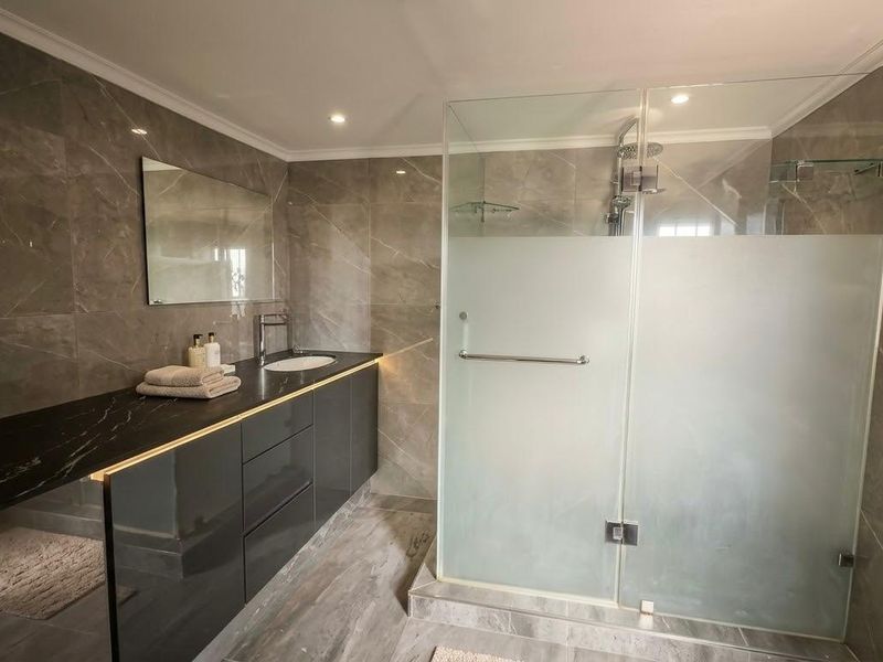 3 Bed 2 Bath Townhouse In Essenwood - Photo 6