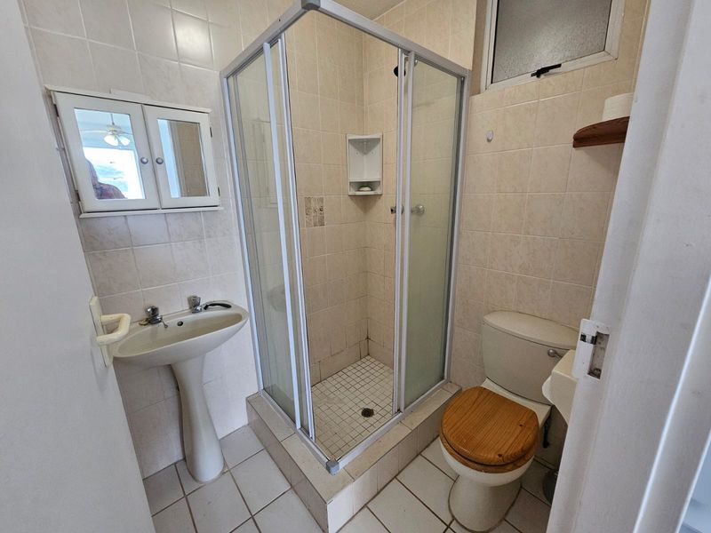 PRIVACY A PRIORITY???? - Photo 7