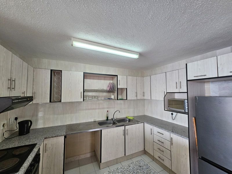 PRIVACY A PRIORITY???? - Photo 3