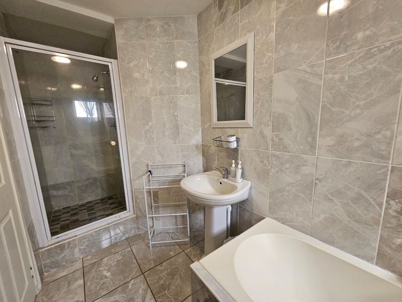 ONLY YOUR SUITCASE REQUIRED! - Photo 10