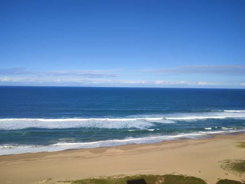 ONLY YOUR SUITCASE REQUIRED! - Photo 2