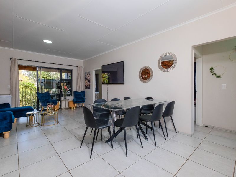 Modern Lifestyle Rental in Little Falls – Upmarket 3-Bed Apartment! - Photo 6