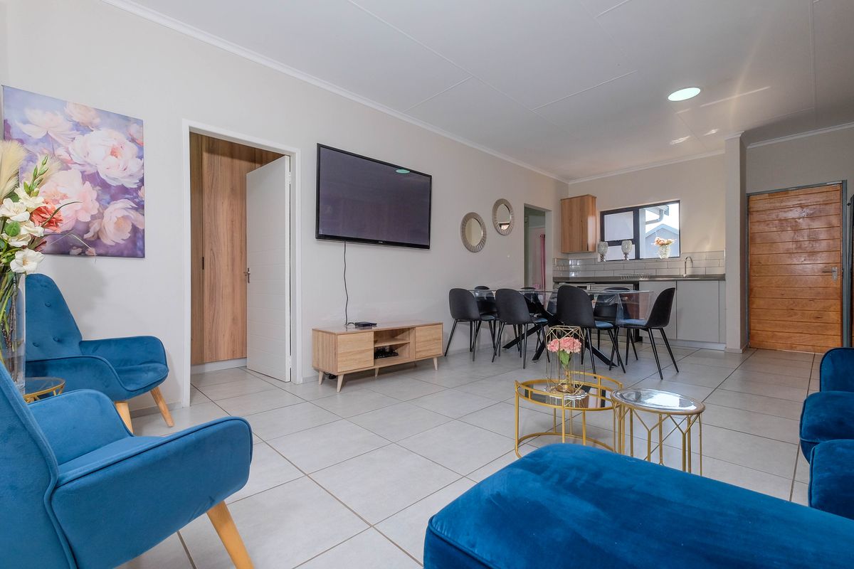Modern Lifestyle Rental in Little Falls – Upmarket 3-Bed Apartment! - Photo 5