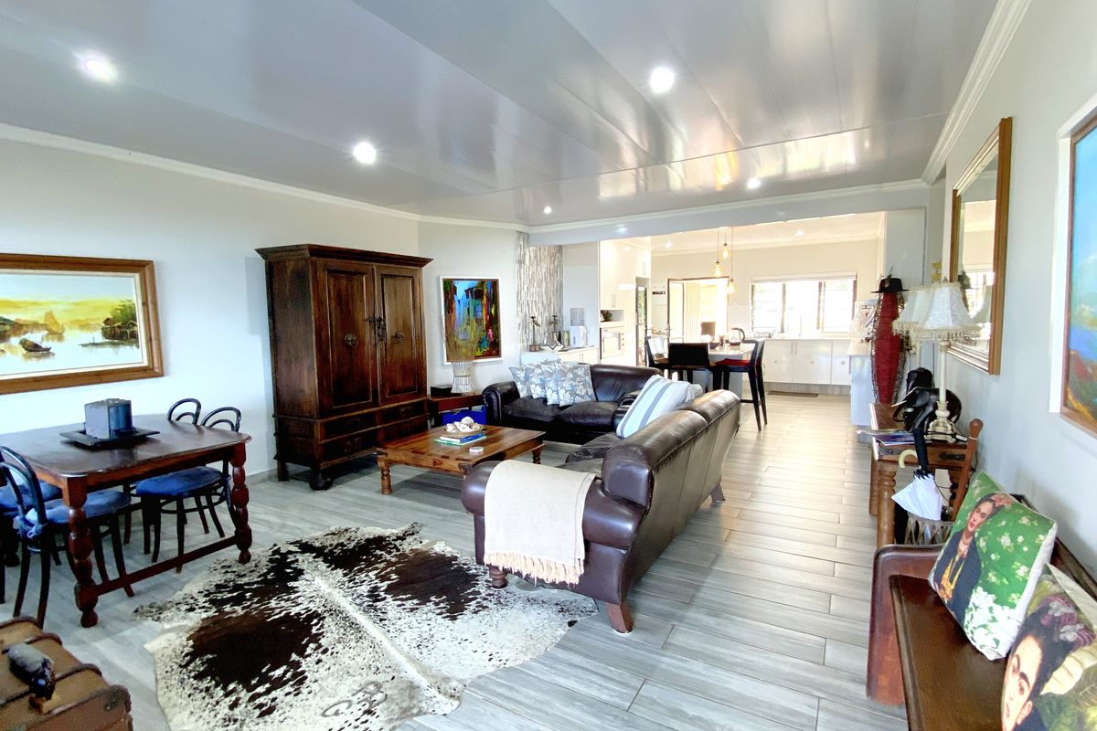 The Elysium Escape – Immaculate Home. Immaculate Views. - Photo 5