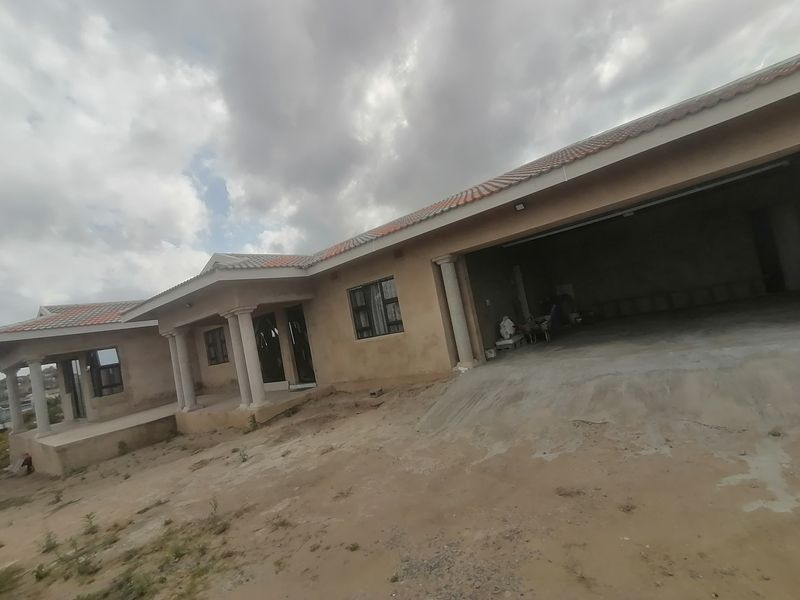 4 BEDROOM HOUSE FOR SALE IN LOVU - Photo 2