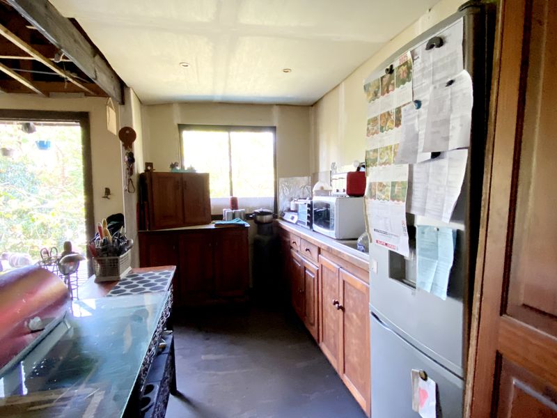 The Fixers Dream, 3 Bedroom Log Home with Expansive Yard and Endless Potential - Photo 7