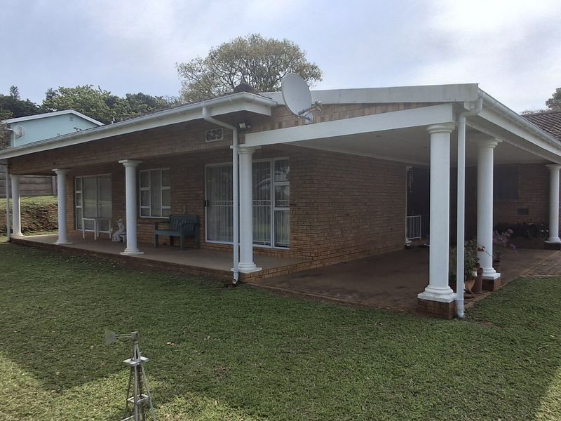 Charming Coastal Home with Stunning Views - Photo 2