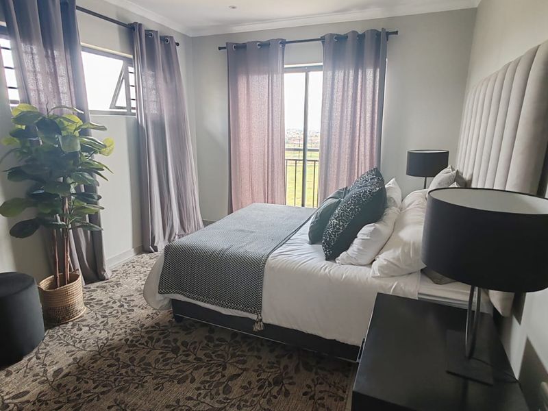 A LIFEESTYLE OF SPACE, STYLE AND SOPHISTICATION - 🚀 INVEST IN MIDRAND ! - Photo 10