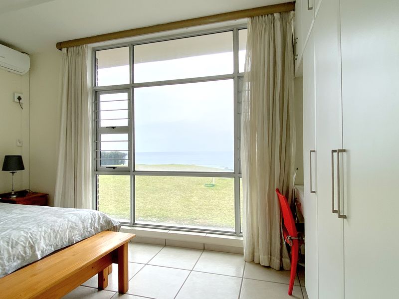 Stylish Beachfront Escape Fully Furnished - Photo 10