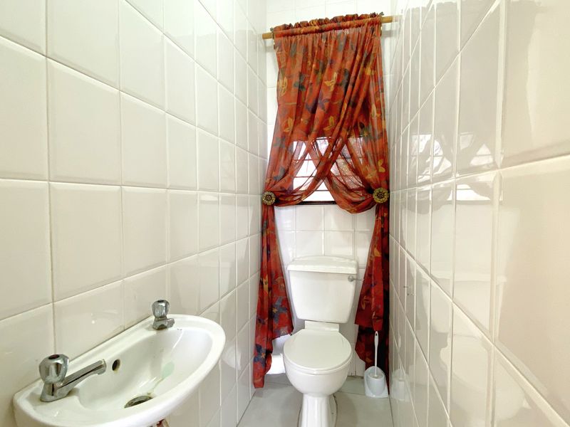 Modern Coastal Comfort Fully Furnished and Ready to Enjoy - Photo 9