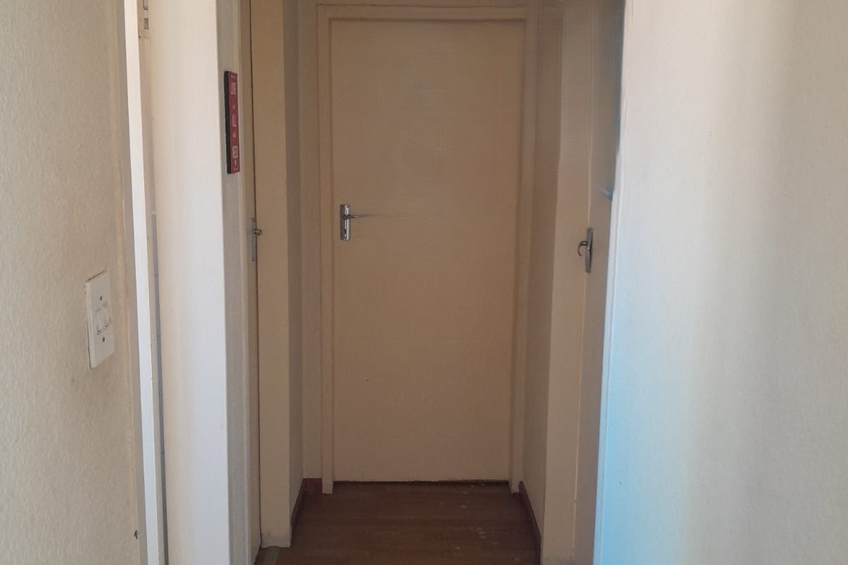Welcome Home! Discover this beautiful 3-bedroom townhouse - Photo 2