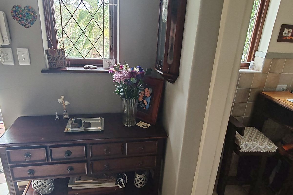 Spacious Double-Storey Family Gem – Walk to Ramsgate Main Beach! - Photo 3
