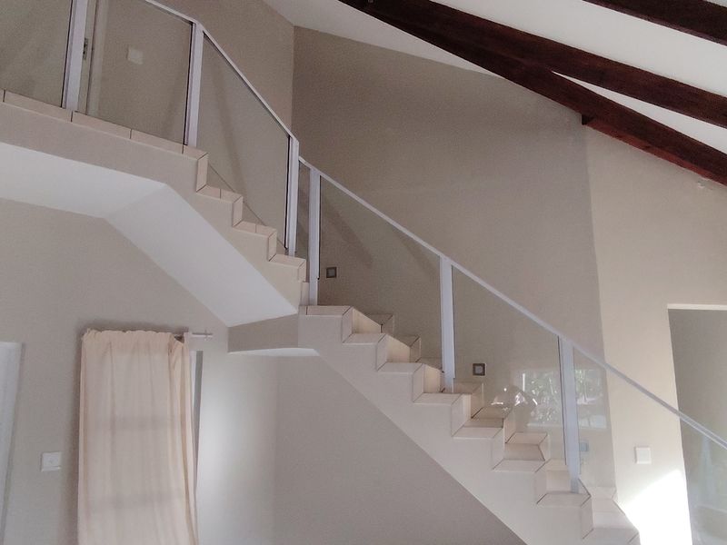 Beautiful Family Home with Flatlet in Popular Shelly Beach - Photo 10