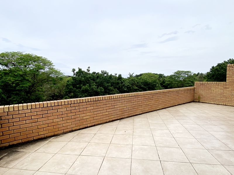 A Smart Coastal Investment Style, Space & Sea Air - Photo 9