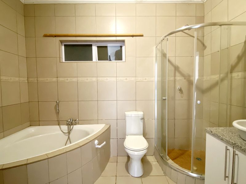A Smart Coastal Investment Style, Space & Sea Air - Photo 7