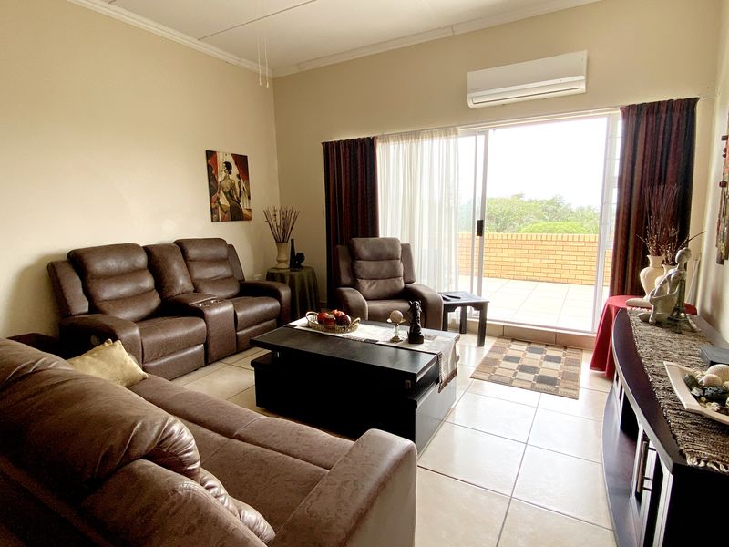 Coastal Comfort with Ocean Energy - Photo 1