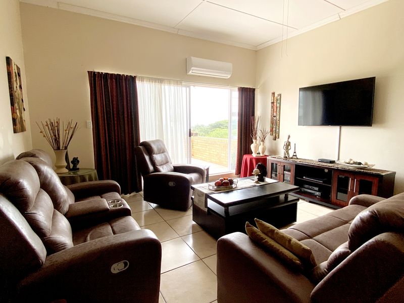 Coastal Comfort with Ocean Energy - Photo 2