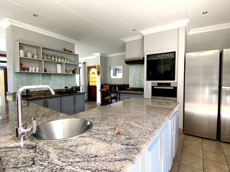 Your Dream Coastal Escape in Elysium - Photo 8