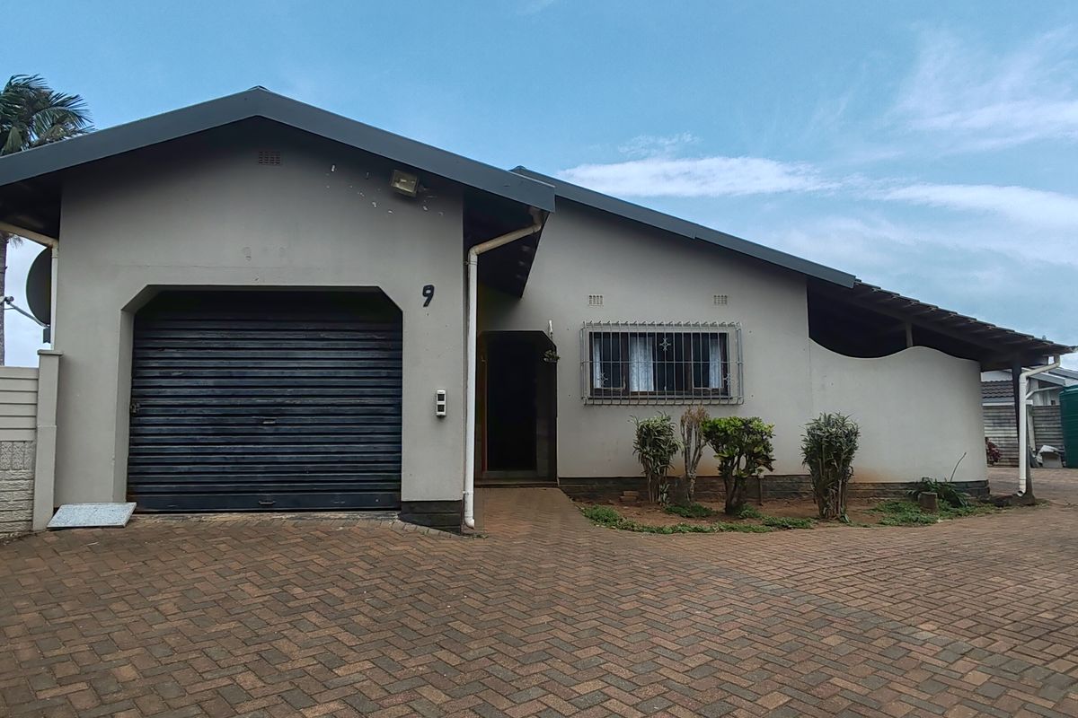 Modern Family Living at Its Best AND A Home That Offers So Much More - Photo 2