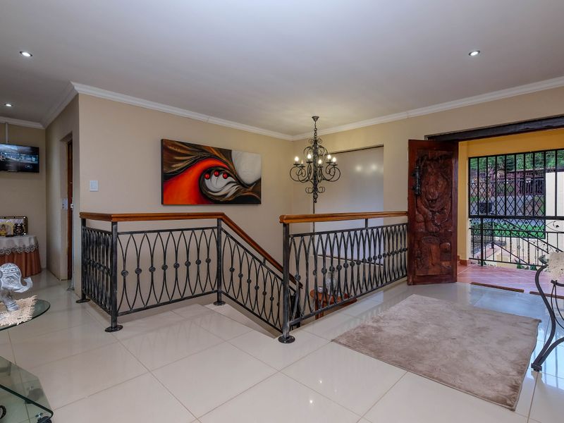 Luxury Double-Storey Home In Rangeview – Sophisticated Living With Exceptional Space & Style - Photo 10