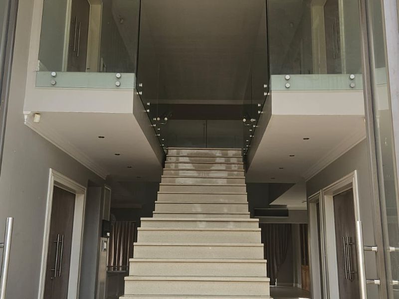 Luxury Double-Story Home with Cottage in Cinderella, Boksburg - Photo 6