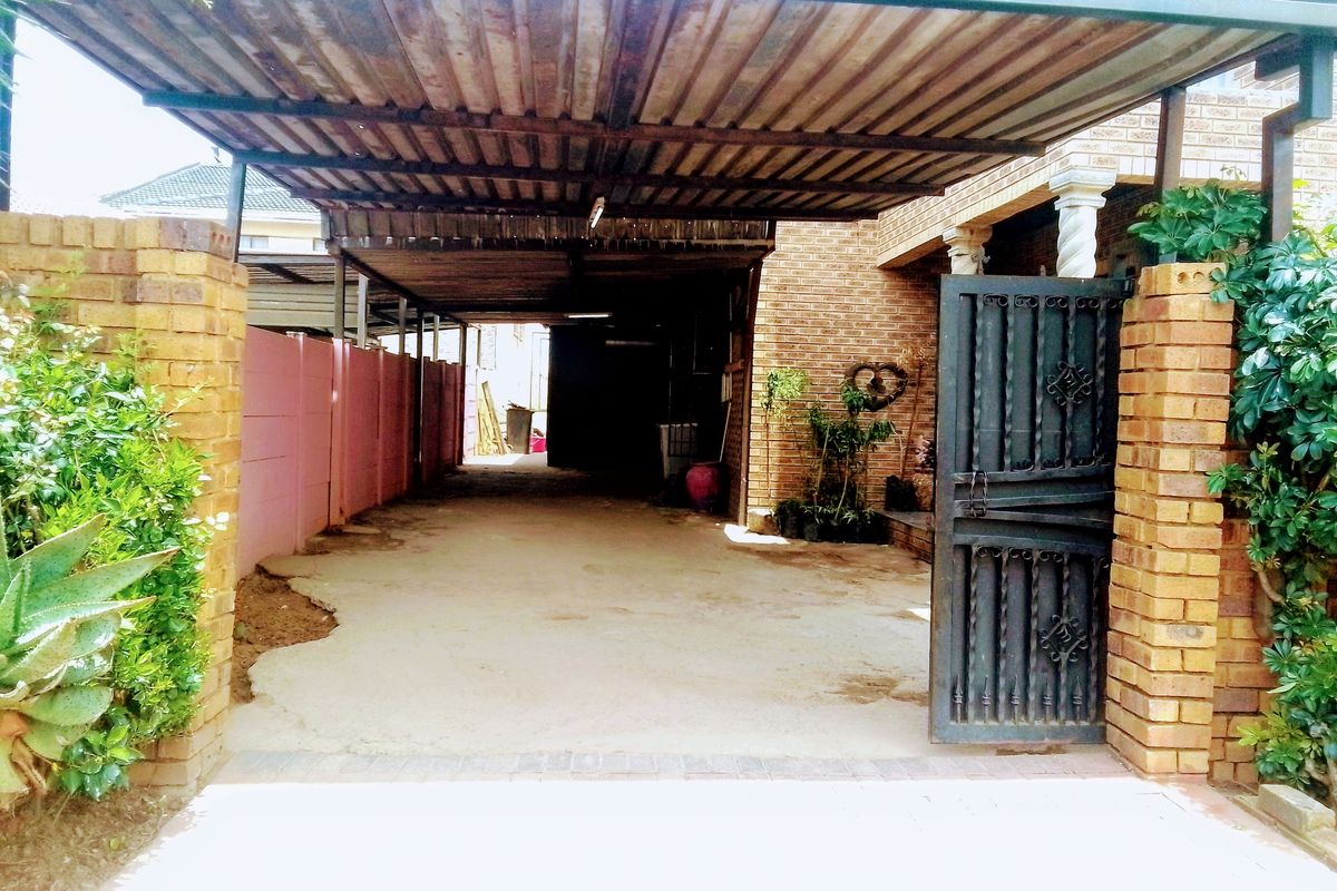 immaculate 4 bedroom house! - Photo 3