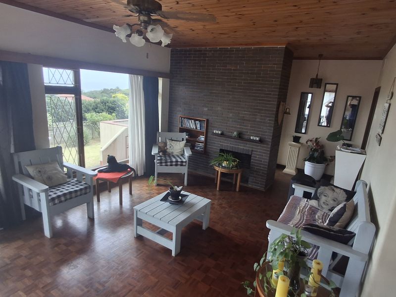 Sea View Home with Income-Generating Flatlets in Sought After Uvongo - Photo 5