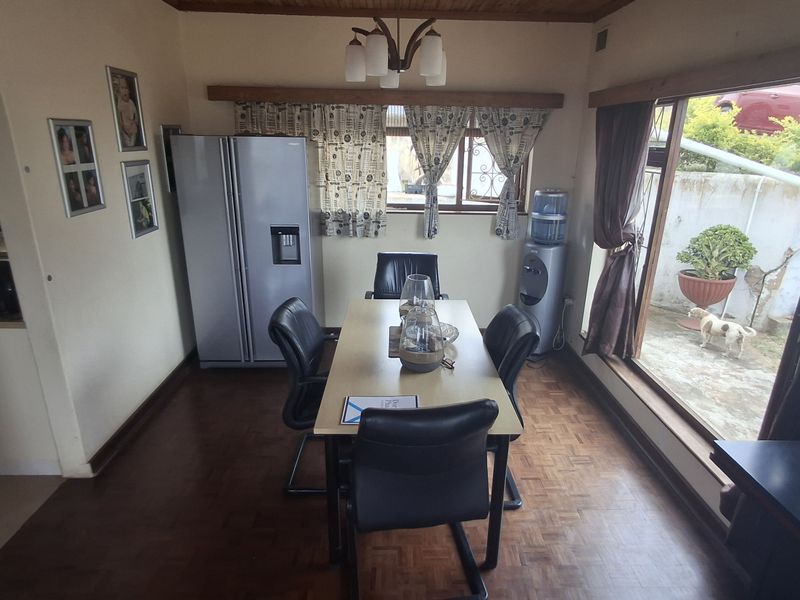 Sea View Home with Income-Generating Flatlets in Sought After Uvongo - Photo 7