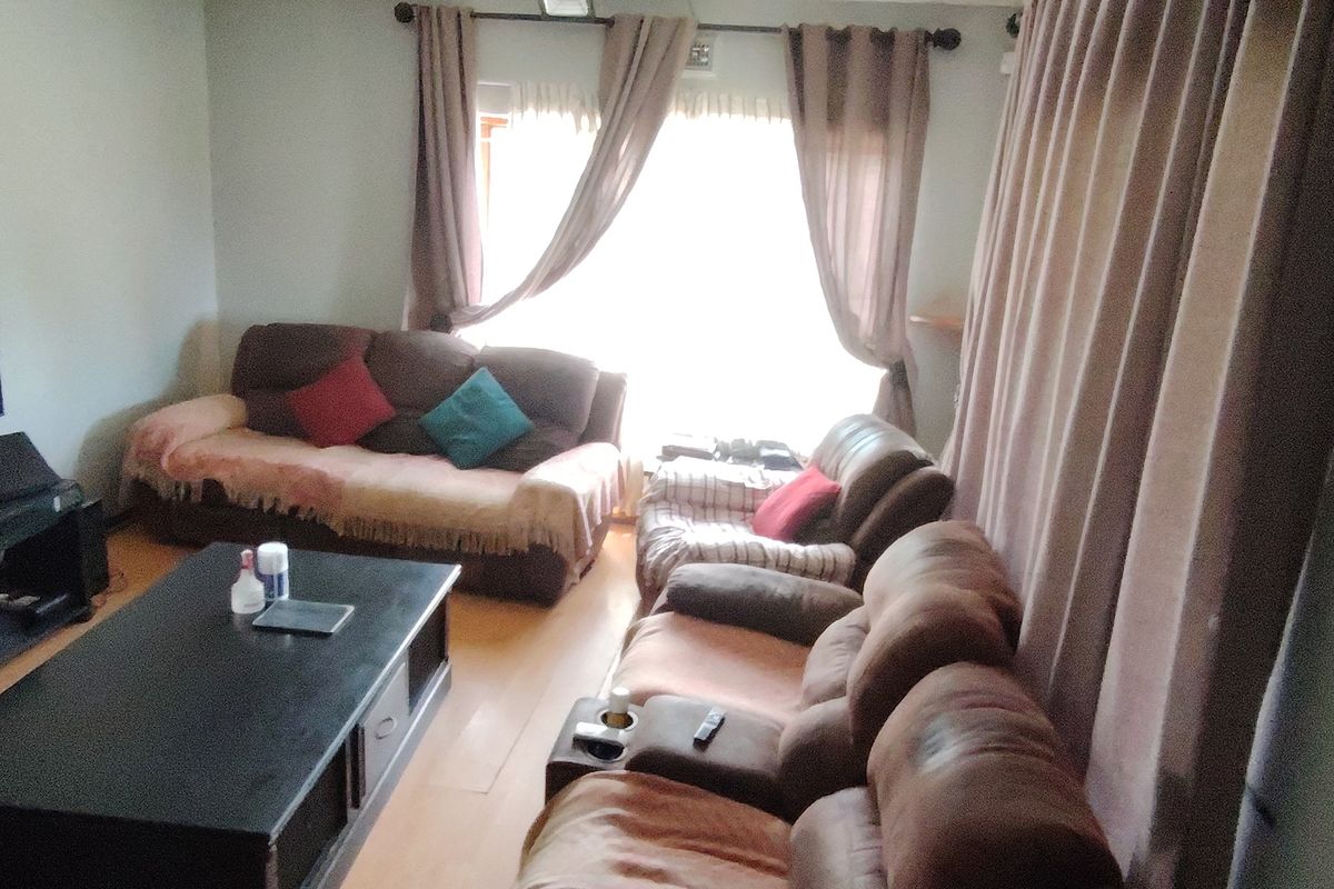 House for Sale in Uvongo – Great Value & Well Equipped - Photo 2