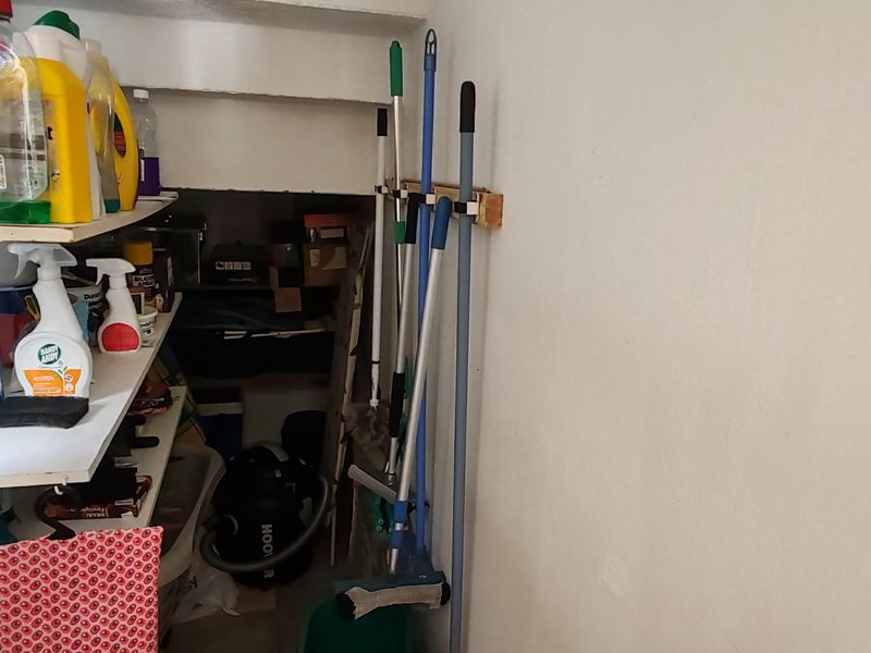 Fully Furnished Three Storey Townhouse Close to the Beach in Shelly Beach - Photo 4