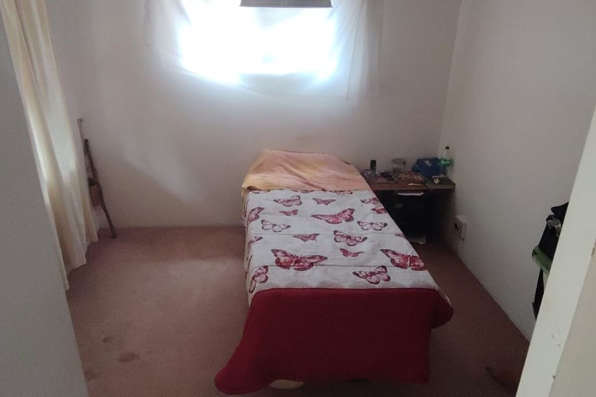 Stunning Coastal Home in Uvongo with a 180 degree sea view - Photo 4