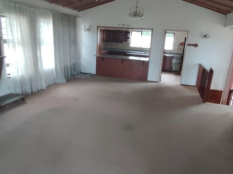 Stunning Coastal Home in Uvongo with a 180 degree sea view - Photo 9