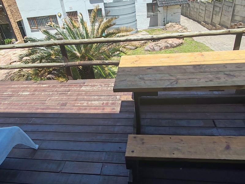 Beachfront Home in Uvongo - Photo 4