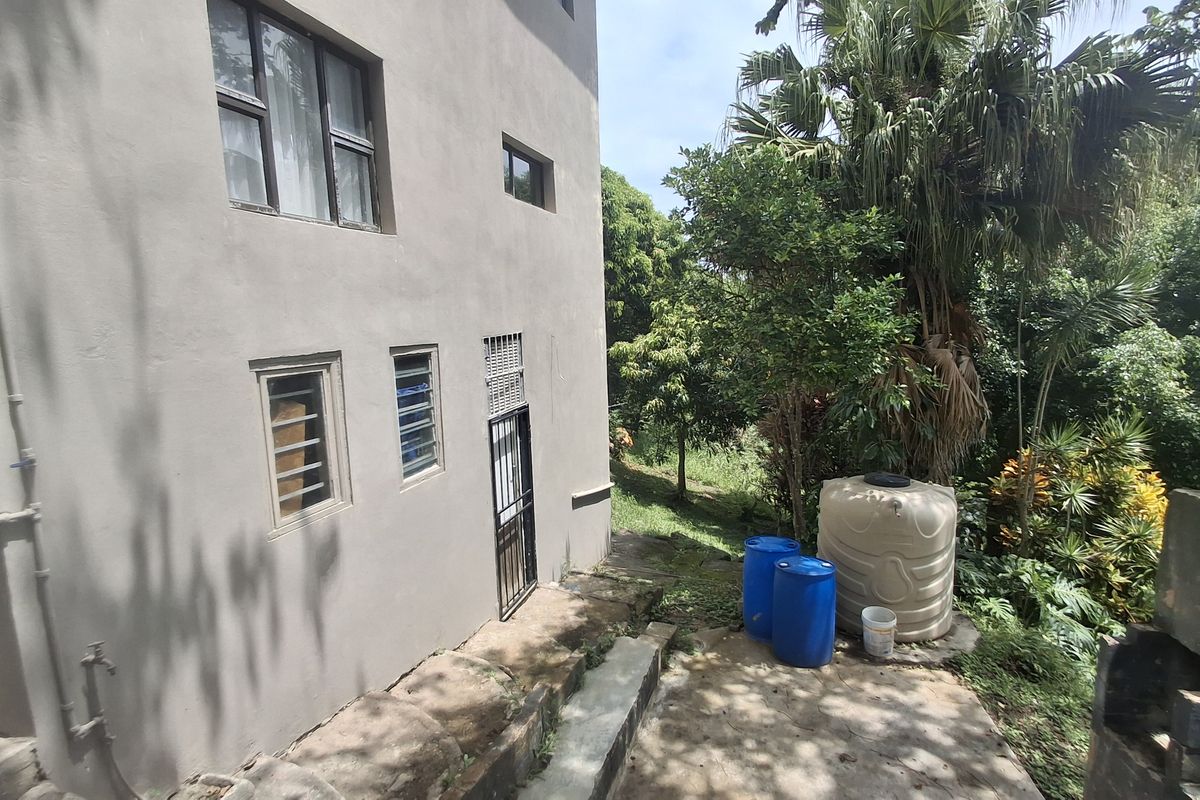 Spacious Double Storey Home with Balcony and Future Potential in Glenmore - Photo 3