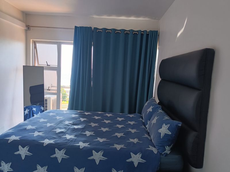 MODERN THREE BEDROOM  GEM - Photo 6