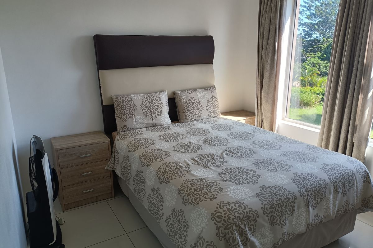 MODERN THREE BEDROOM  GEM - Photo 4