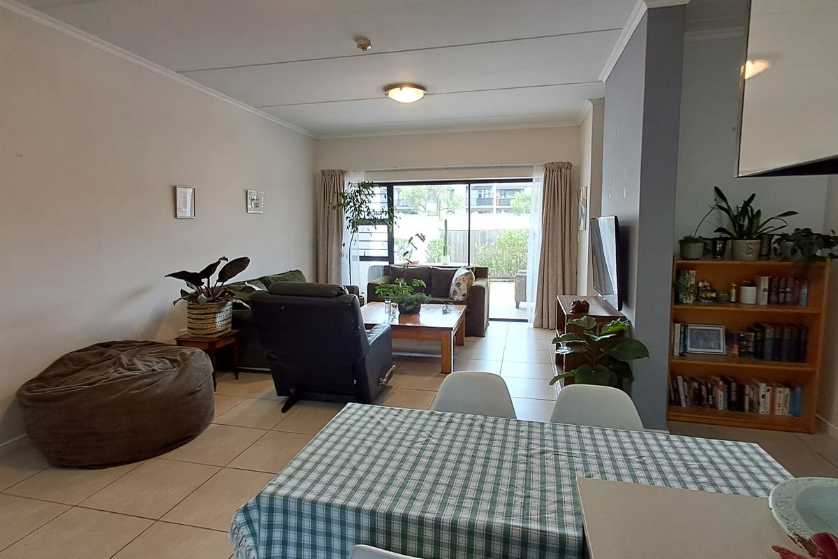 Apartment For Sale In Blouberg - Photo 3