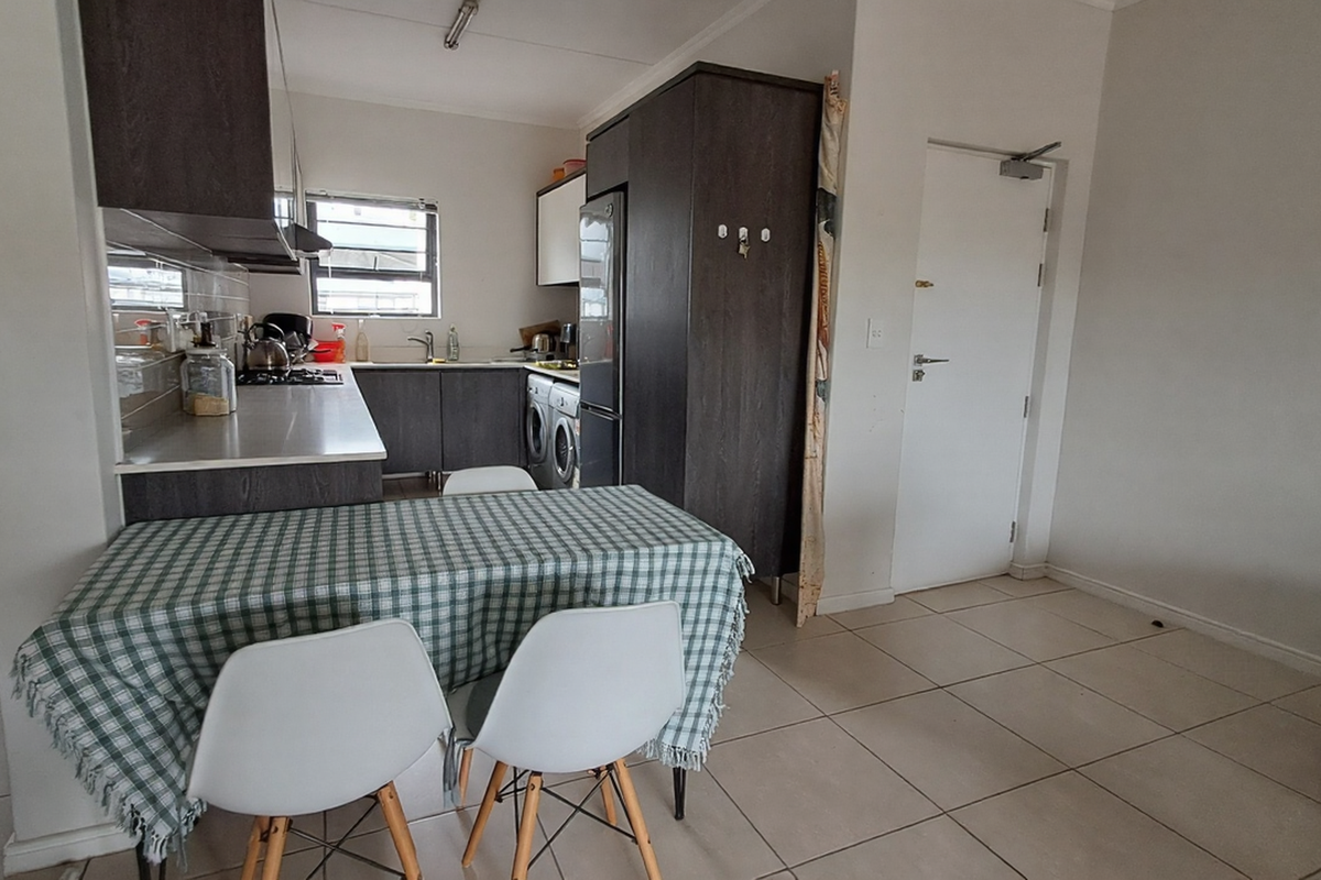 Apartment For Sale In Blouberg - Photo 5