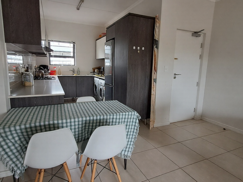 Apartment For Sale In Blouberg - Photo 5