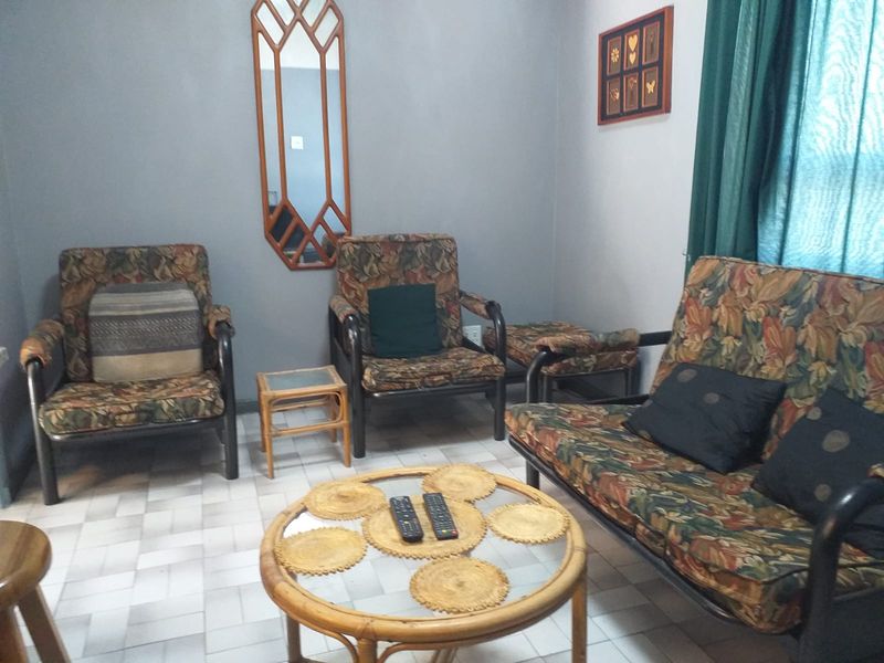 STUNNING SEA VIEWS.......! - Photo 4