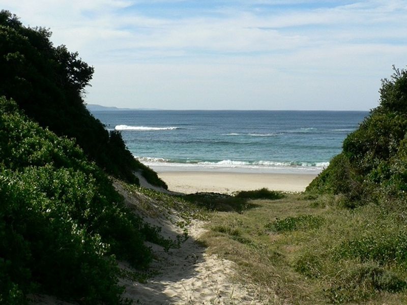 Plot in an Up-Market Estate - Photo 7