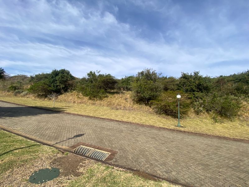 Plot in an Up-Market Estate - Photo 2