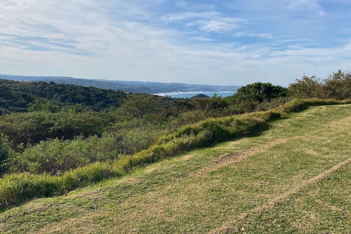 Plot in Up-Market Seaside Estate - Photo 2