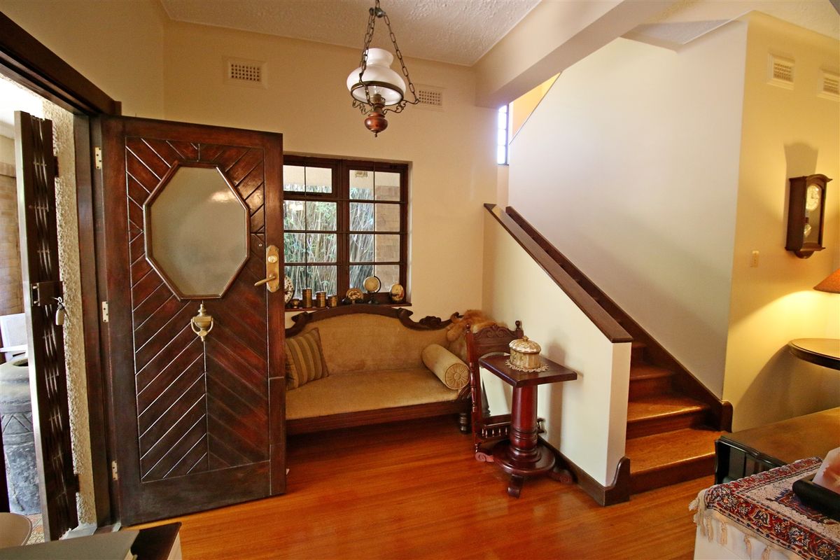 Big and spacious! - Photo 2