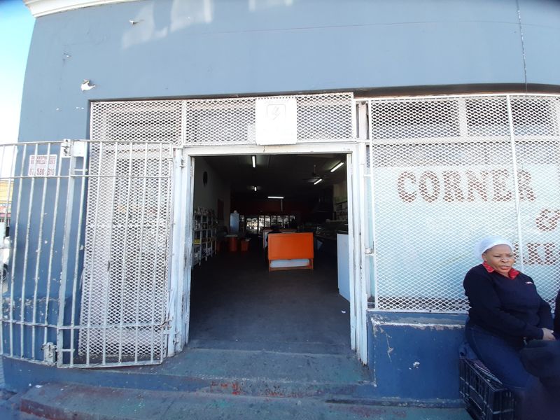 Prime Commercial Investment Opportunity in King Williamstown! - Photo 7