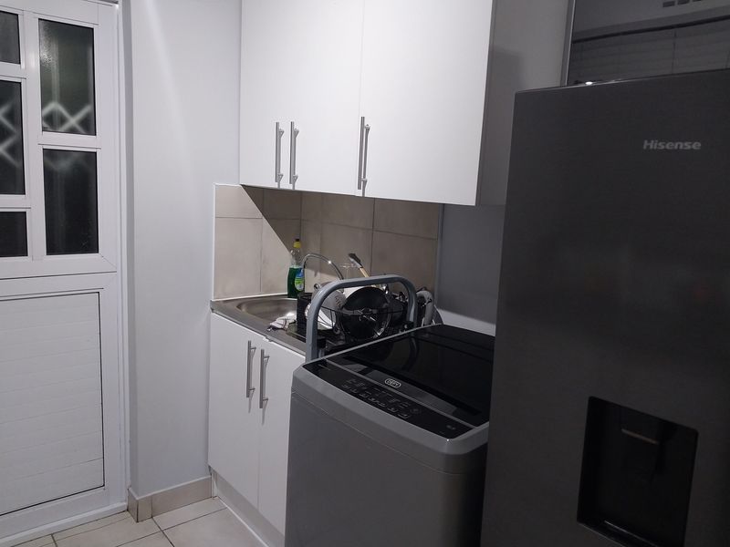 Starter Home - Photo 7