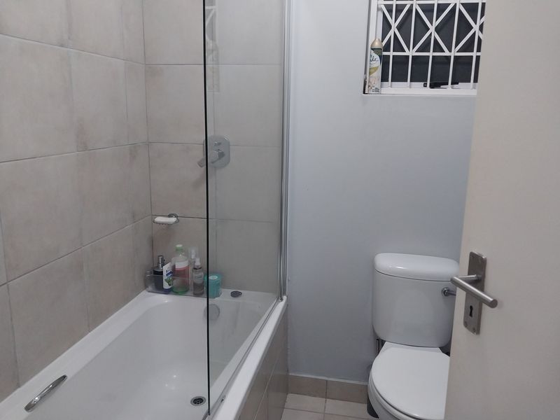 Starter Home - Photo 5